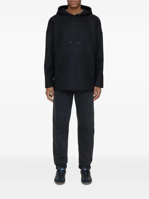 Closed drawstring hoodie