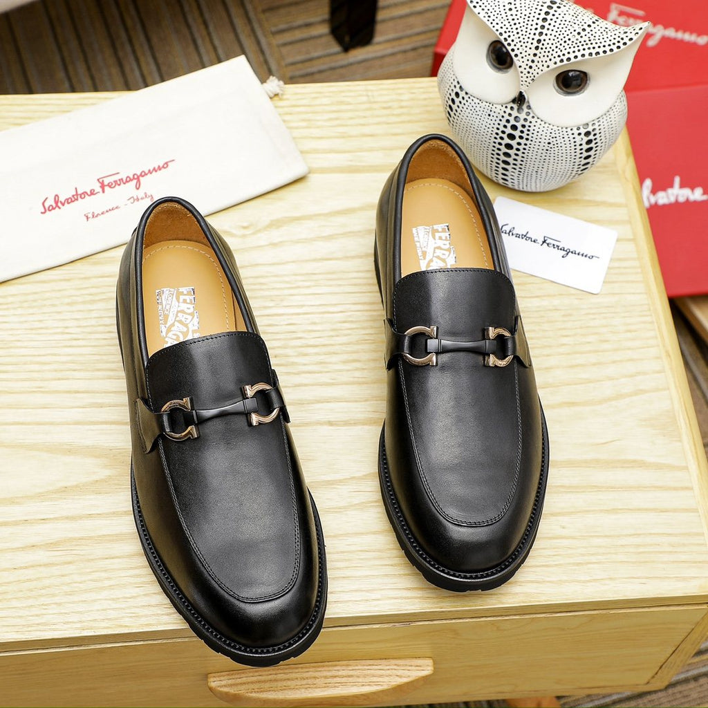 Ferragamo Black Bit Loafers - Rounded Toe